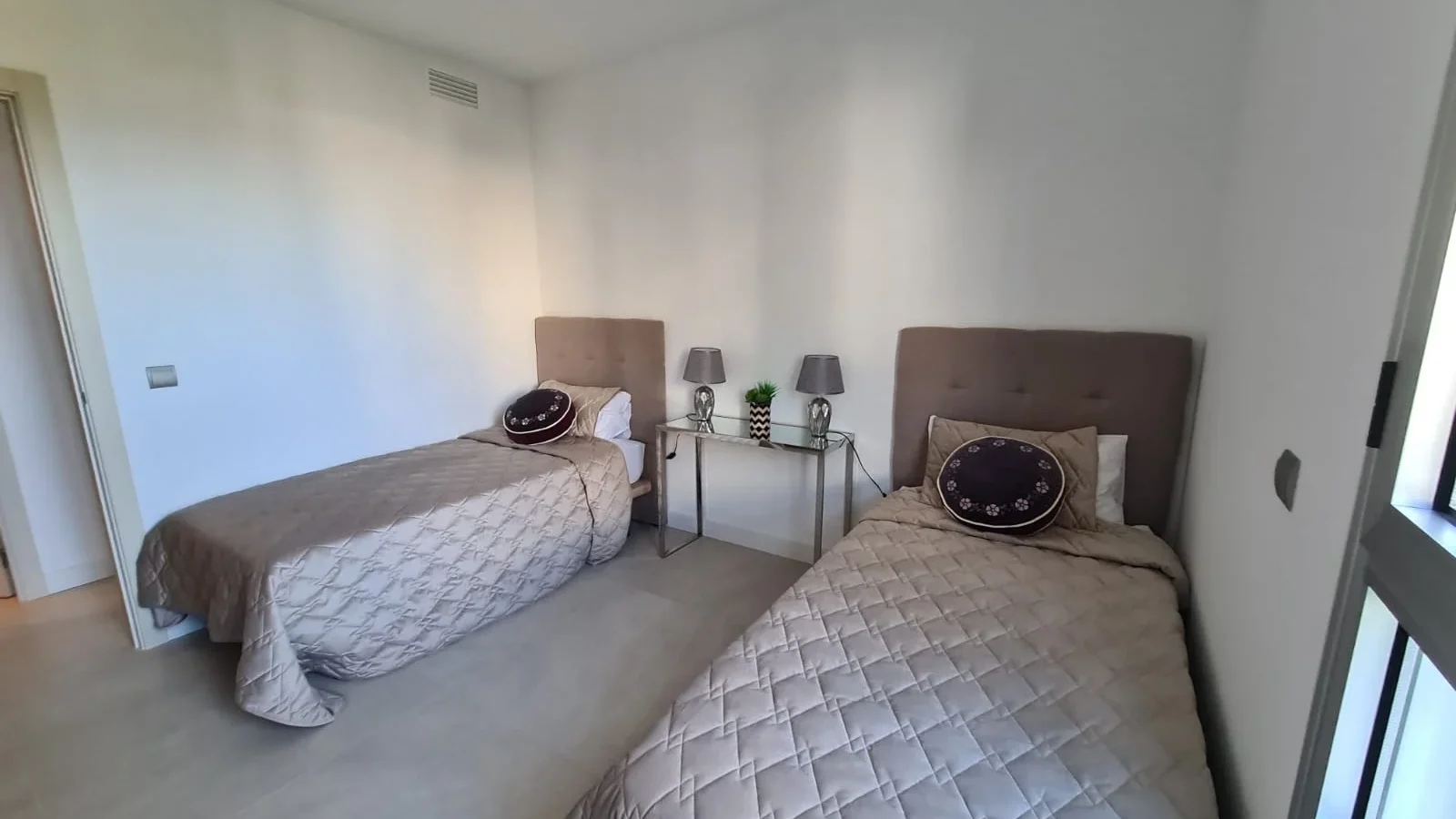 Harmony Apartments — 3 sypialnie